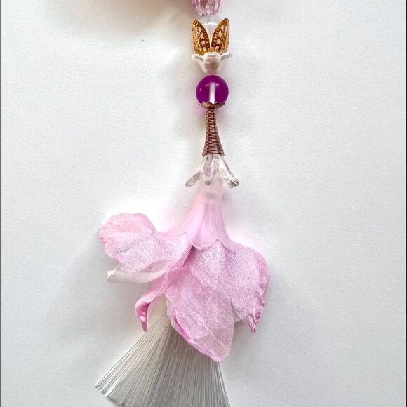Artist Made MYSTICAL White Pink Fairy Party Festival Flower Hair Clip Tassel - Picture 5 of 7